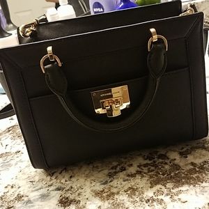 **SOLD**Authentic Michael Kors purs